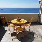 Holiday Rentals Lägenhet Taormina