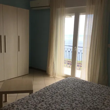 Lejlighed Holiday Rentals *