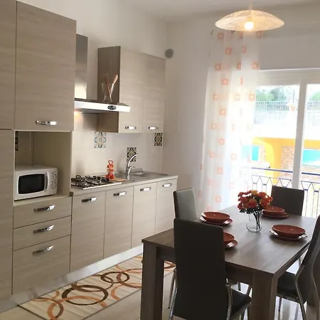 Holiday Rentals Lejlighed
