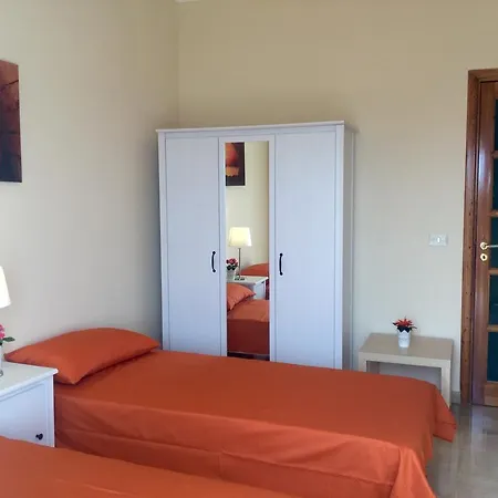 Holiday Rentals *